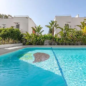https://apartamentos-la-san-jose-almeria.es-andalucia.com